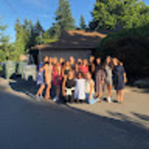 Meet your Posher, Shira